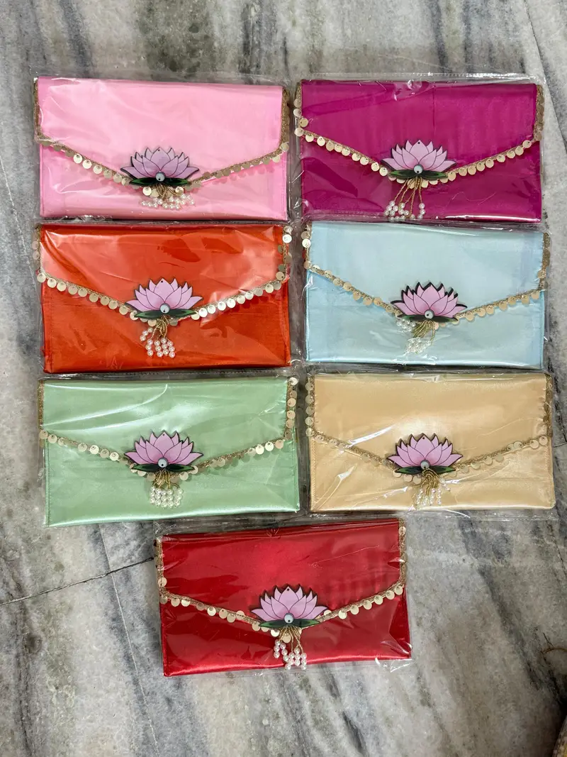 Gift Items and Gift Collection - Image 16 in Junagadh